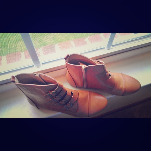 Ankle booties!