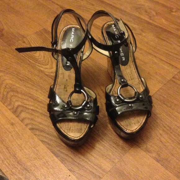 Marc Fisher Black Wedge Sandals