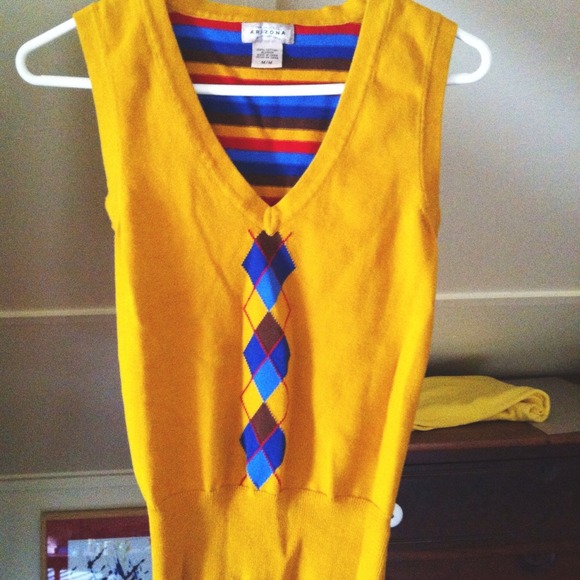 💛TRADED!❌ Amazing sweater vest