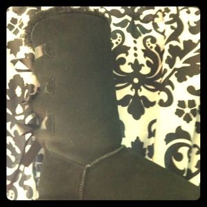 Tall Bailey Bow Uggs!!