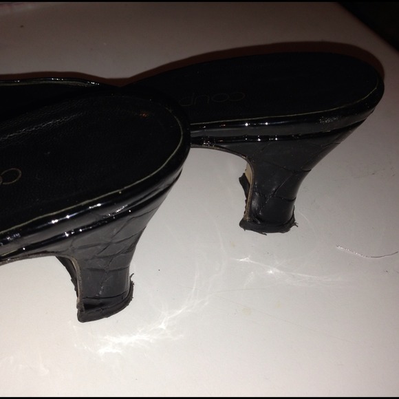Coup d'état size 8 slip on heels. - Picture 3 of 4