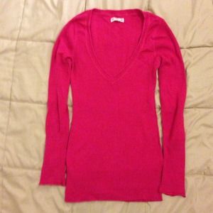 Aeropostale hot Pink Soft Wool Top. A Big V-Neck