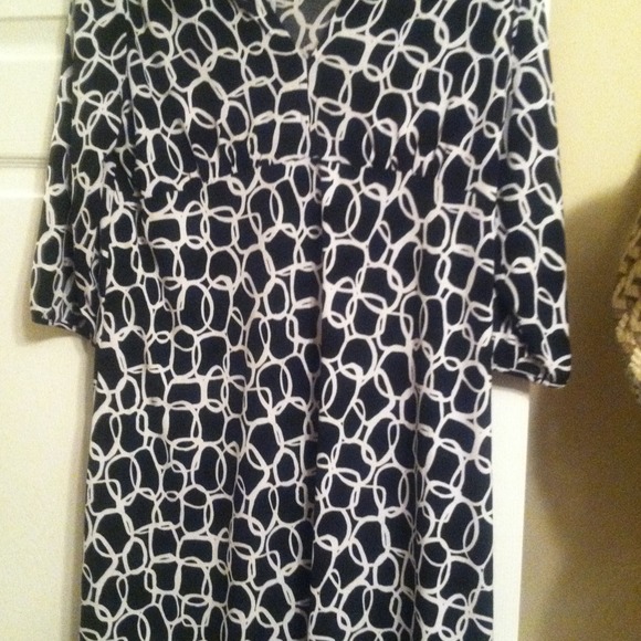 Black and white George Dress size large