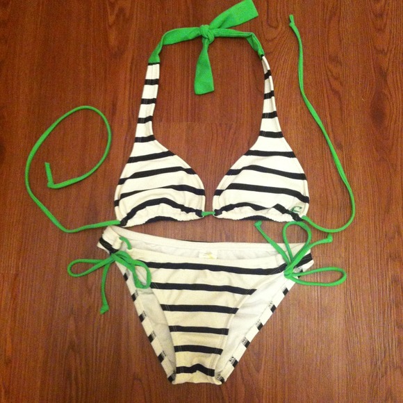 O'Neill bikini!  Amazing condition!