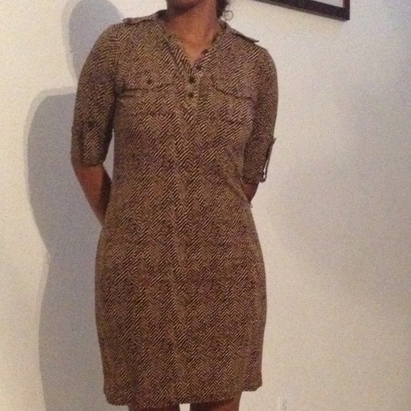 Knee length print dress - Picture 3 of 3