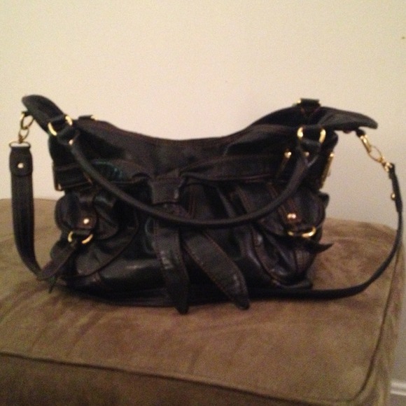 🔴Reserved🔴✨REDUCED✨ Steve Madden Handbag