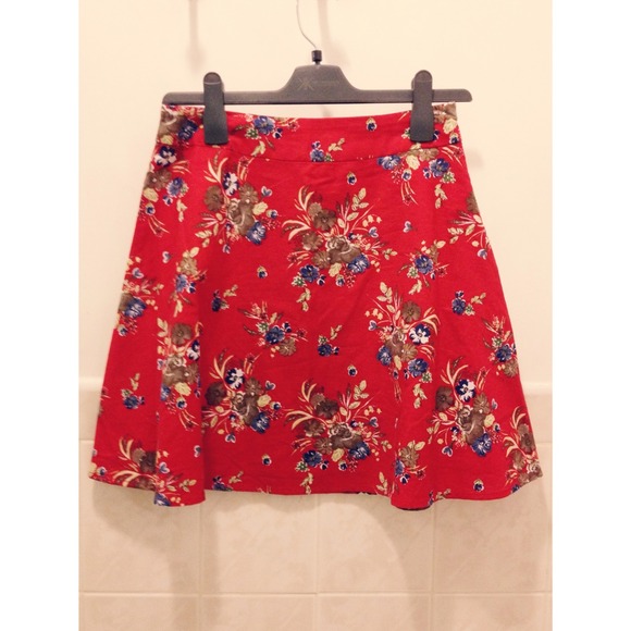 F21 Red Floral Skirt