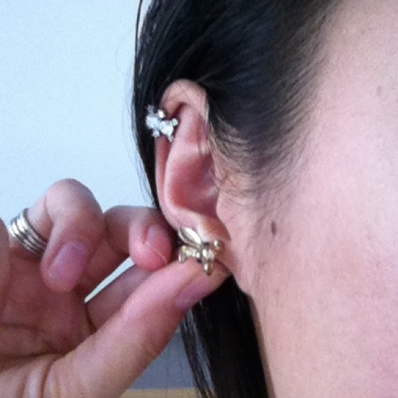 Bunny earrings - Picture 2 of 3