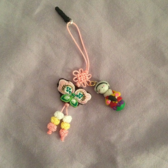 Dust  plug. Mrs_knisera