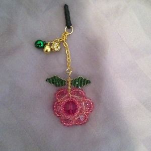 ⬇Just reduced💜Dust plug