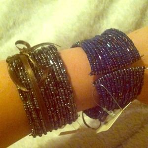 TWO beaded bangles brown/blue