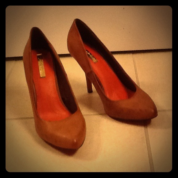 NEW Zara Brown Heels sz 8