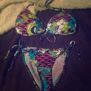 2 piece push-up bikini