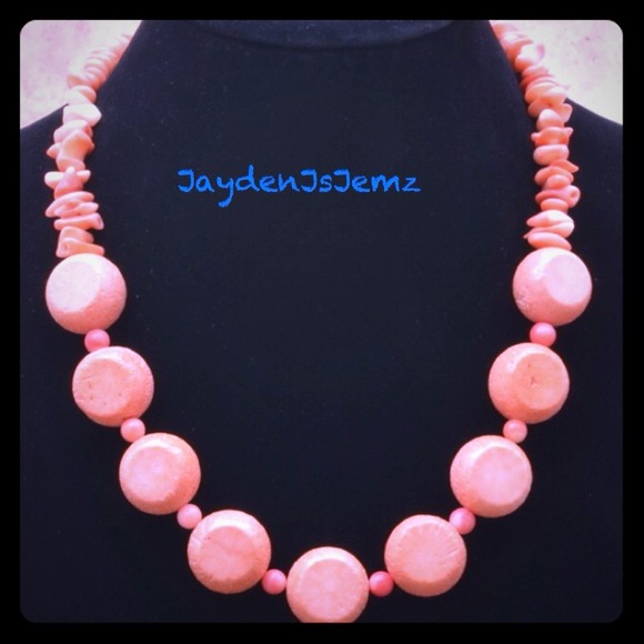 NATURAL AAA GRADE NATURAL SEA CORAL NECKLACE