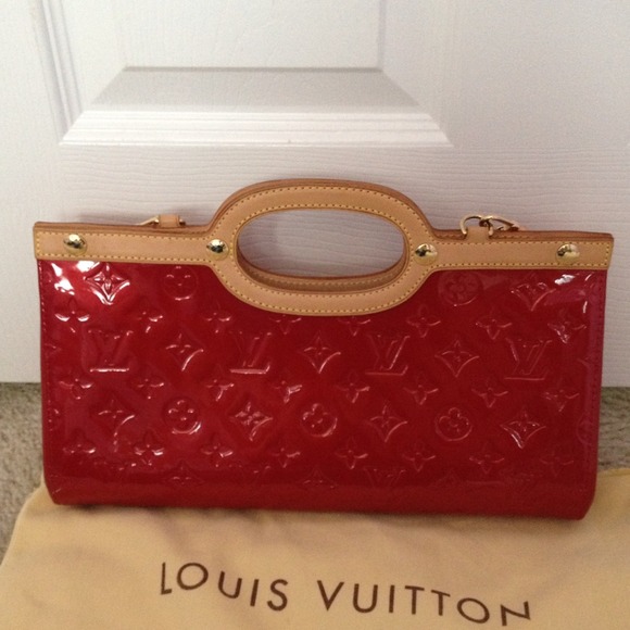 ✨No longer available✨ Authentic louis vuitton