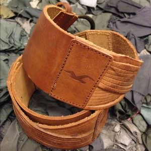 Hollister leather belt