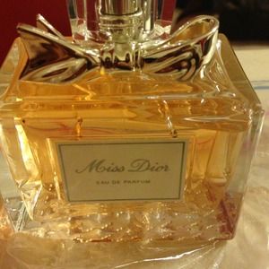 Miss Dior reserved 💢trade💢