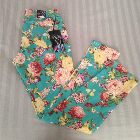 ✨Host Pick✨Floral Print Pants