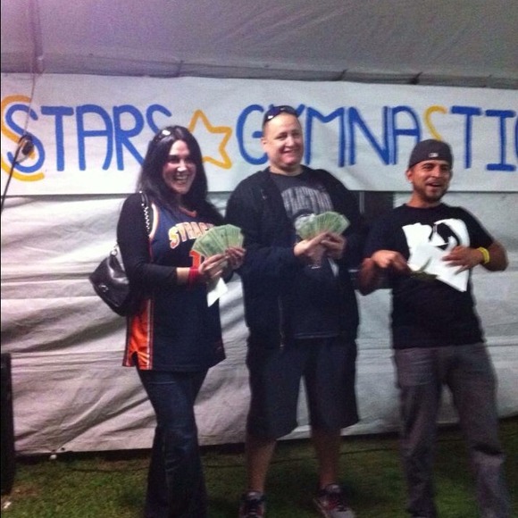 Fundraising money - Picture 1 of 1