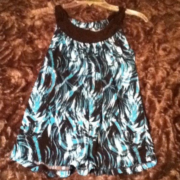 Blue scoop neck tank