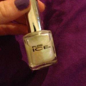 New nail polish NEVER USED!