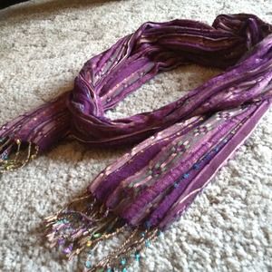 Cute purple scarf