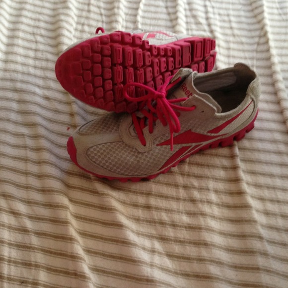 Reebok Realflex 7.5 womens