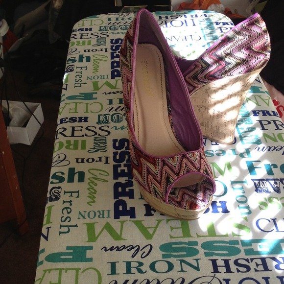 Reduced by $5.00. Make me an offer!