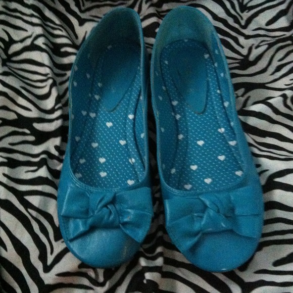 Blue flats!