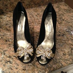 Beverly Feldman evening shoes