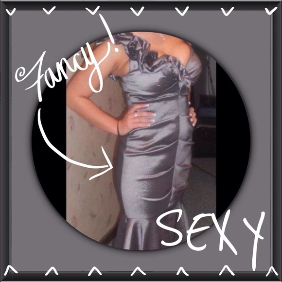 Dresses & Skirts - Slate gray ruched evening dress gown