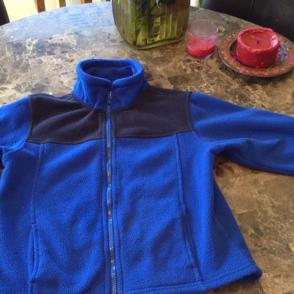Bundle of 2 boys fleece jackets - Picture 2 of 2