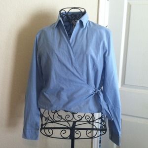 🚫Sold in bundle 🚫 Picone wrap blouse