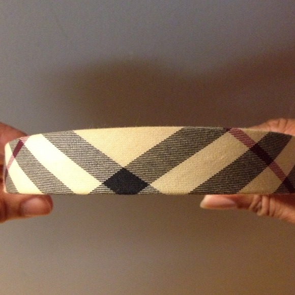 Burberry Accessories - 🔥REDUCED🔥 Authentic Burberry Headband