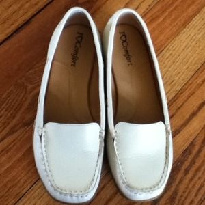 I love Comfort shoes