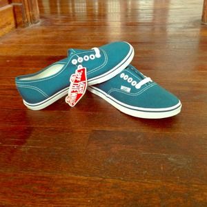 NWT never been worn teal Vans