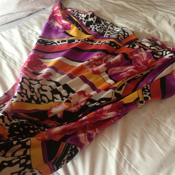 Cache prom dress - Picture 4 of 4