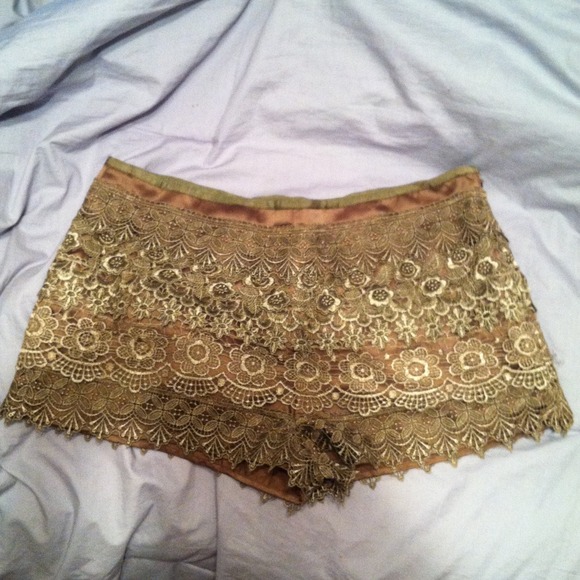 REDUCED!!! Papaya shorts NWOT
