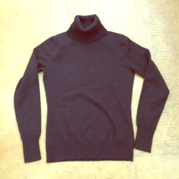 Merino wool turtleneck - Picture 1 of 1