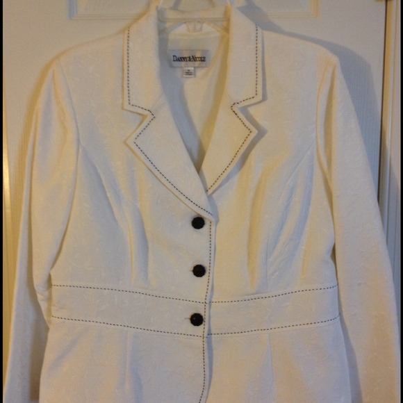 REDUCED...Danny & Nicole Black/White Suit