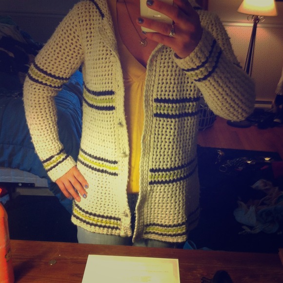 REDUCED✅✅ hand knit banana republic sweater
