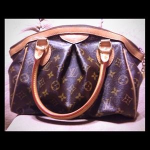 !!!SOLD!!!! Louis Vuitton Tivoli Handbag