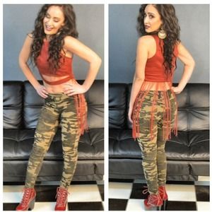 Rust color, fringe, croptop