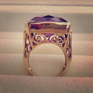 Sajen Orchid Purple Quartz Ring