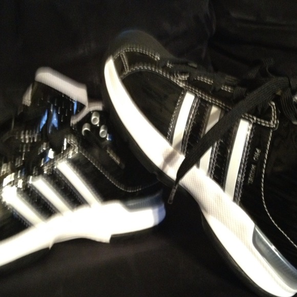 Adidas - Picture 4 of 4