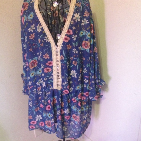 Floral blouse