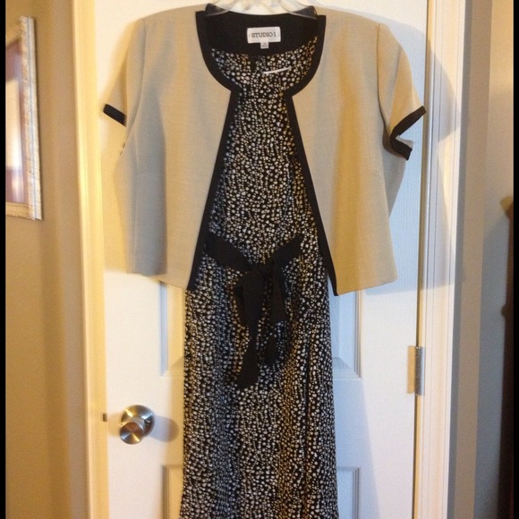 REDZuCED..Studio I - Black & Tan Speckled Dress