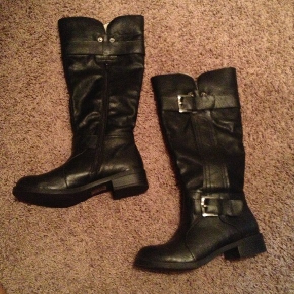 Soda double buckle boot