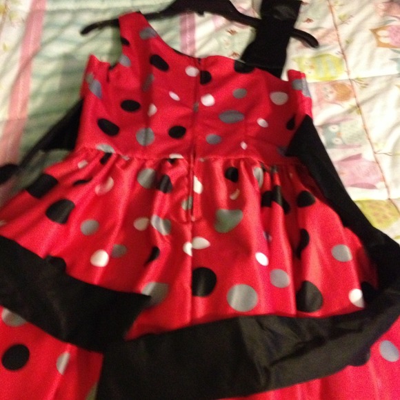 Dress - Picture 3 of 4