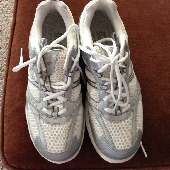 Sketchers shape ups